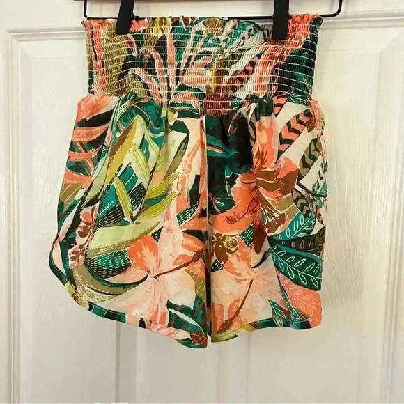 NWT! Aerie Offline Real Me Smocked High Waisted Athletic Running Gym Shorts - Picture 6 of 8